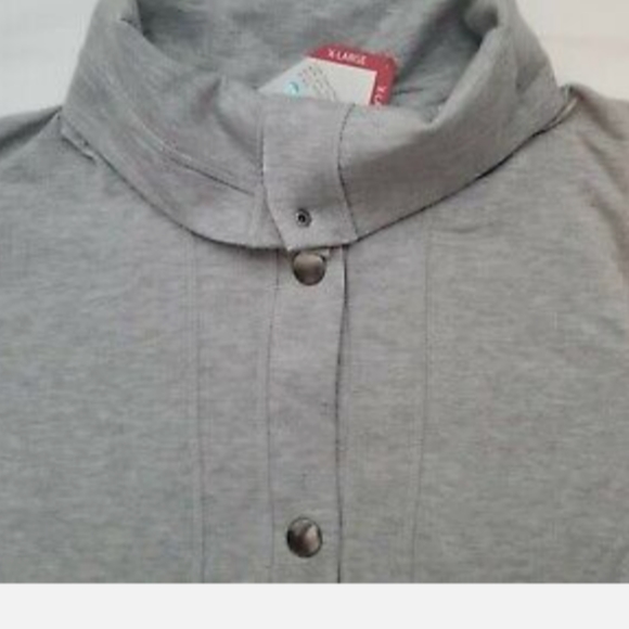 Free county ladies gray snap strech breathable cardigan - Picture 2 of 4